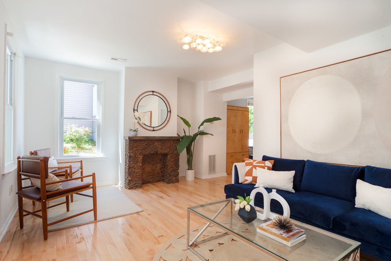 4110 30th St. Mount Rainier