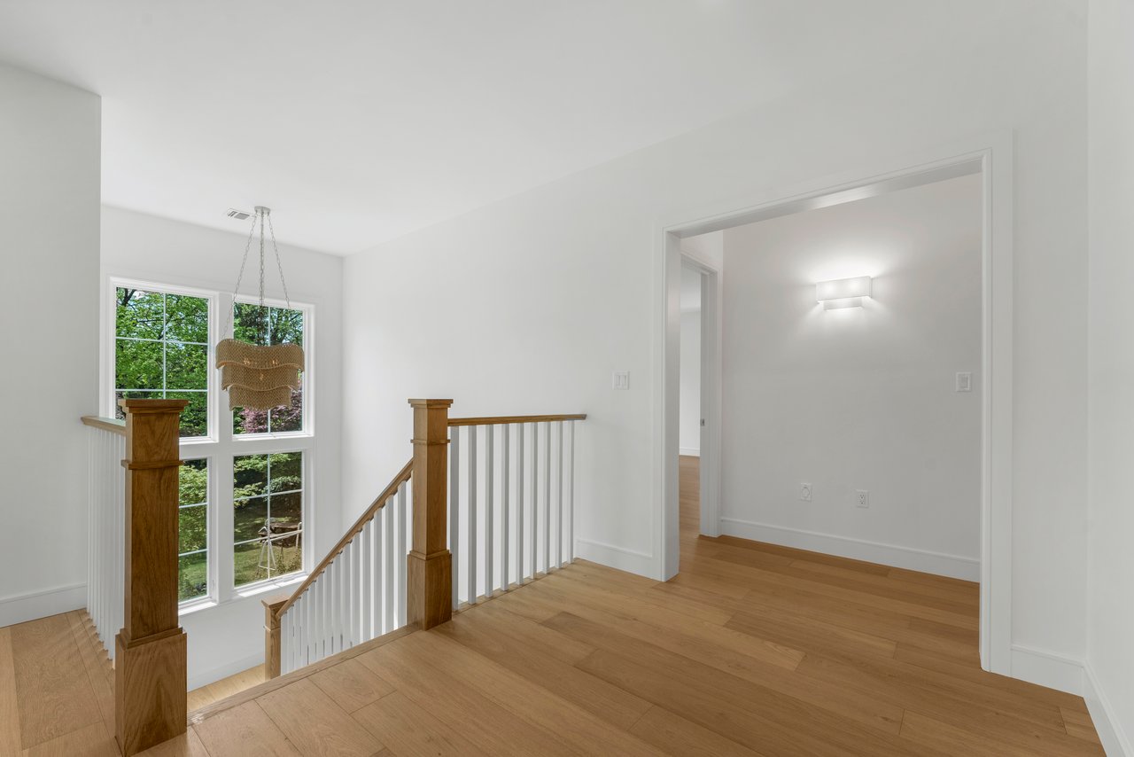 229 Bogert Pl