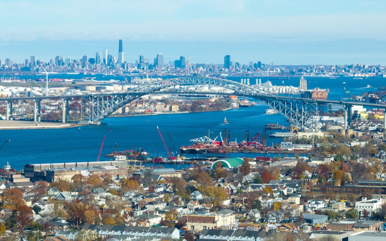 Bayonne