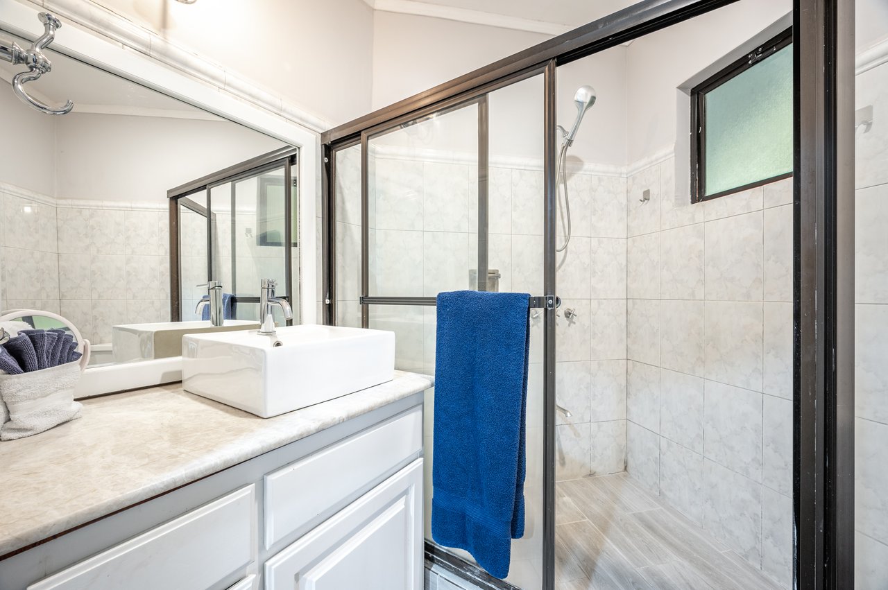 Flamingo Marina Real 4 | Walk to Beach & New Flamingo Marina