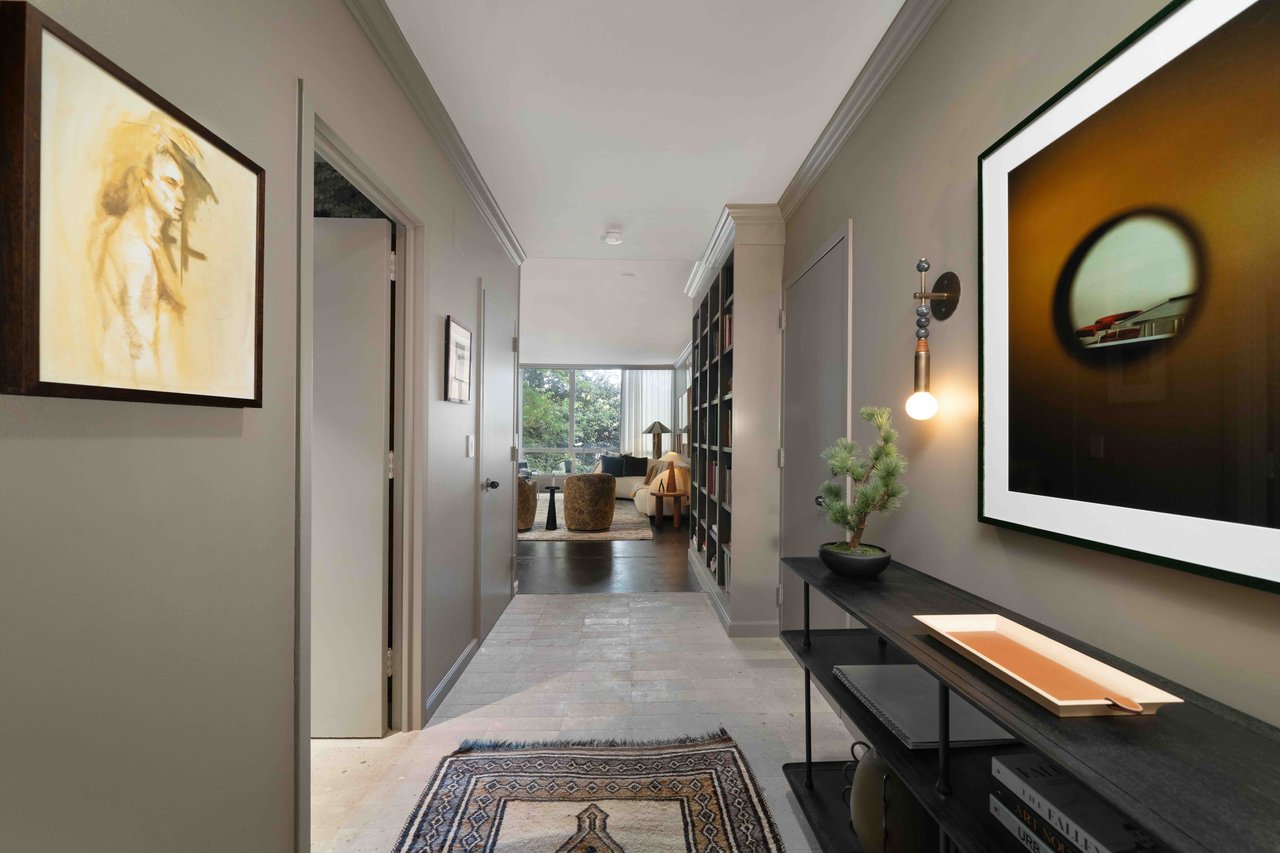 2575 Peachtree Road NE Unit 4H