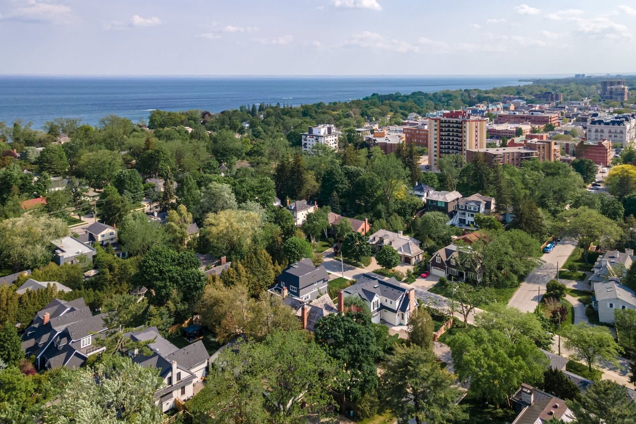 Olde Oakville