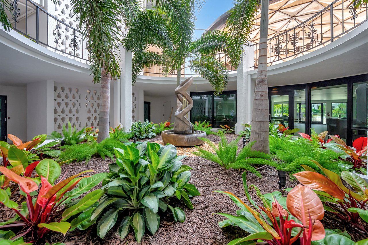 3951 Gulf Shore Blvd N 801 - Horizon House