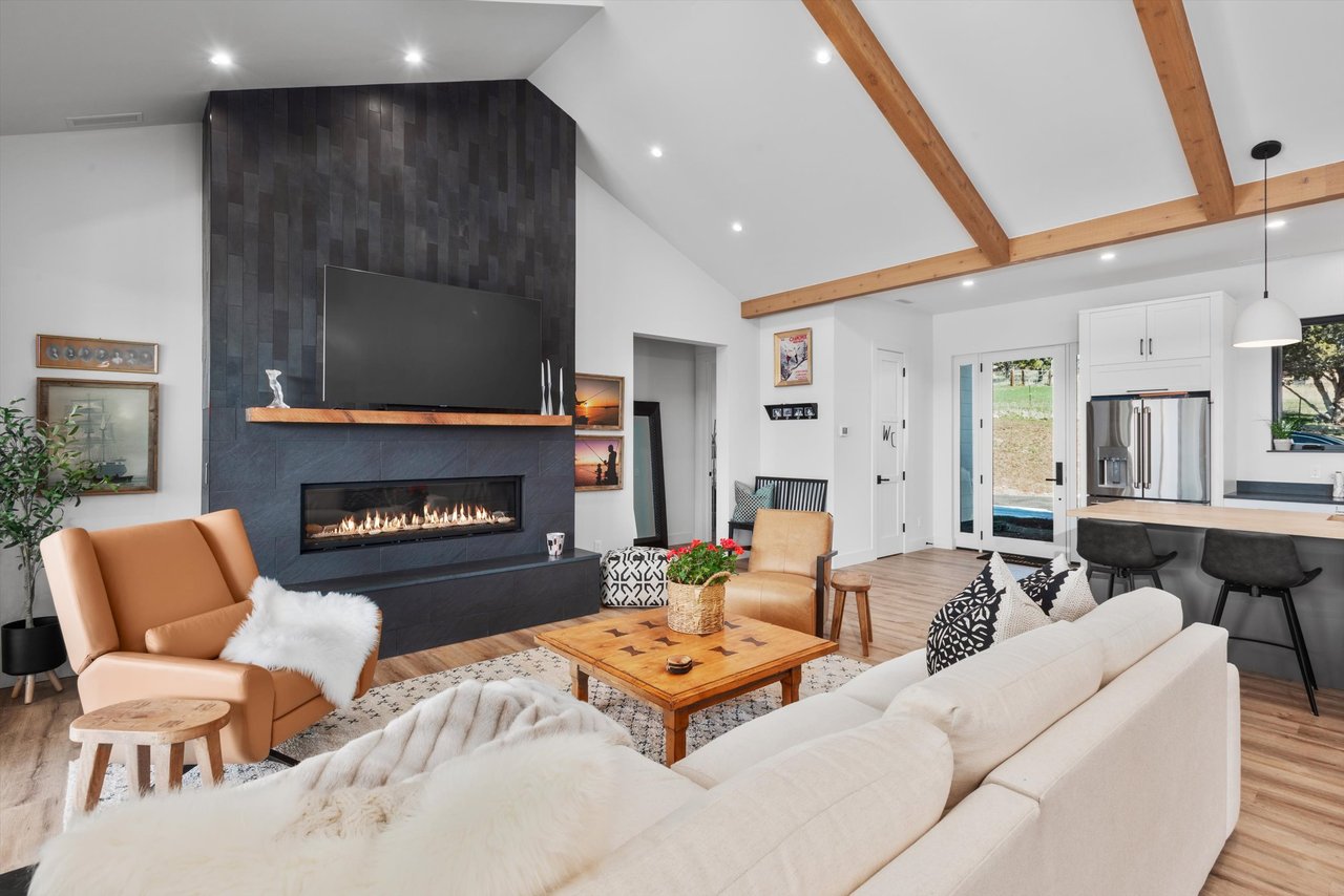2024 Classic Contemporary Farmhouse with Staggering Mount Sopris Views