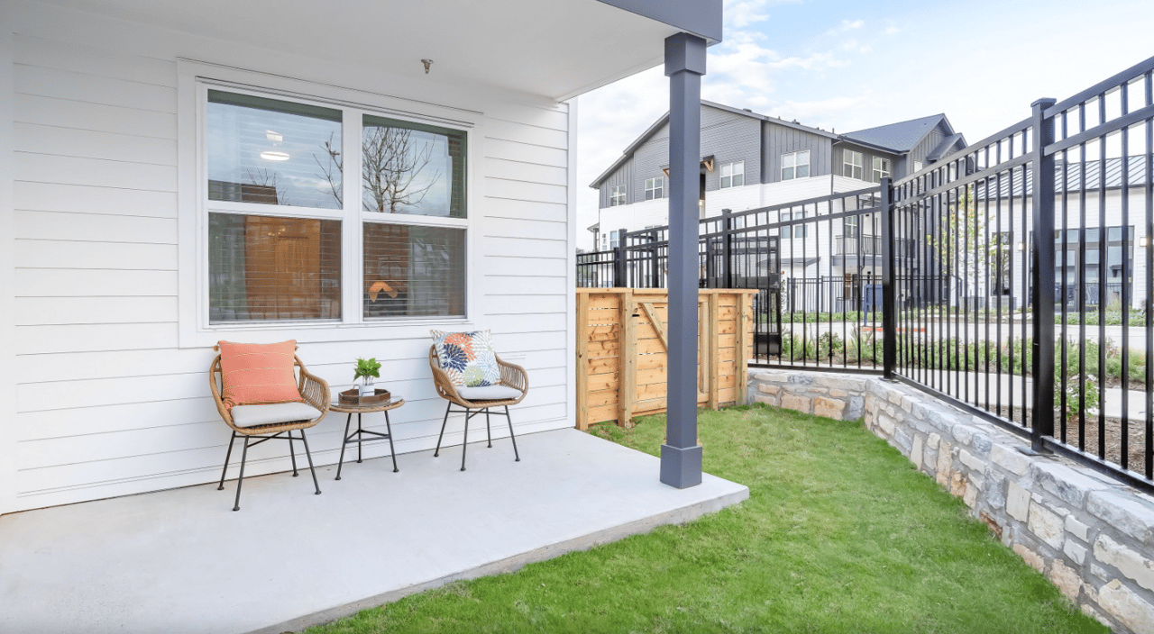 10 weeks free + $3000 gift card!