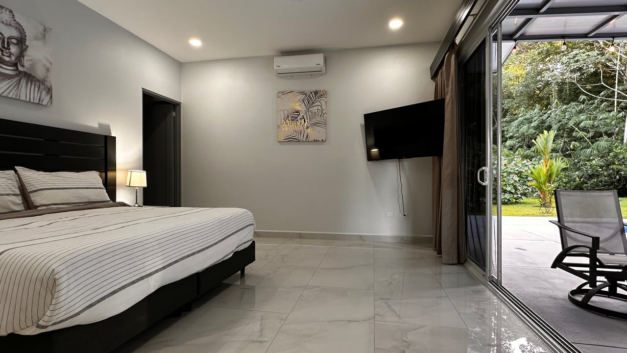 Perfect for Families or a Peaceful Retirement, Uvita Pacific Ocean Town