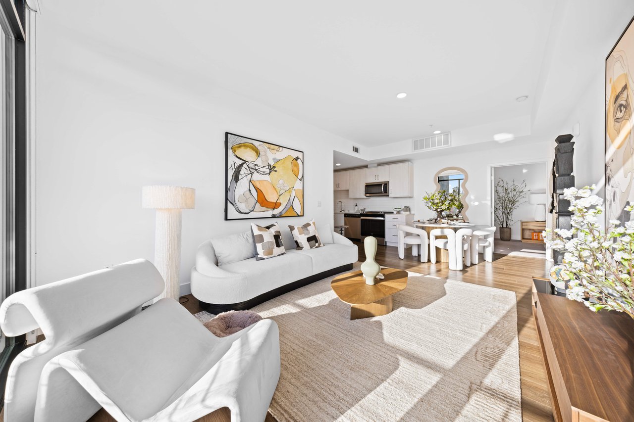 218 N El Molino #502