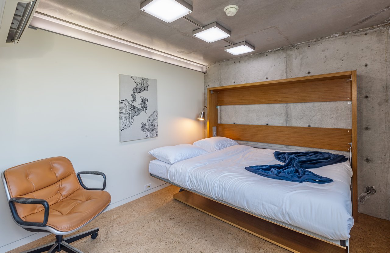 6525 Point Lechuza Dr