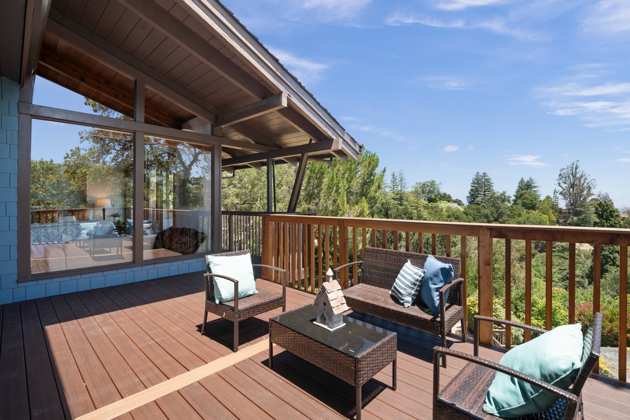 21100 Saratoga Hills Rd