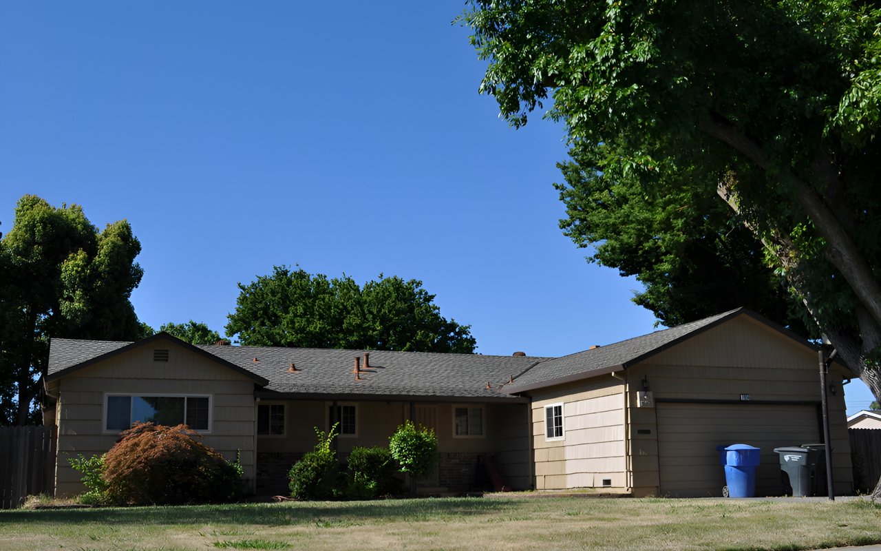 7056 Wilshire Circle Sacramento, CA 95822- Short Sale in Sacramento