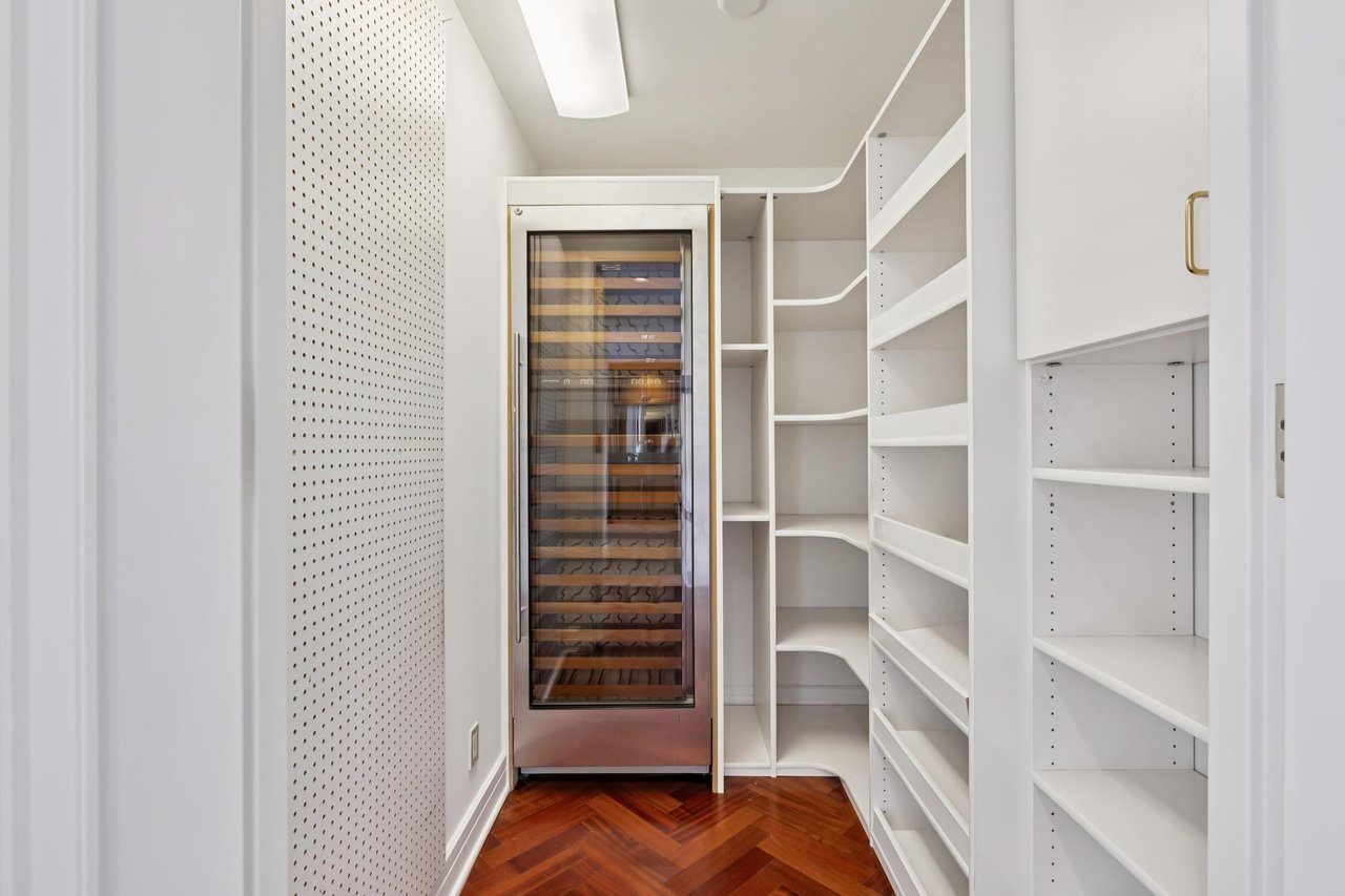 765 Market St, #27D