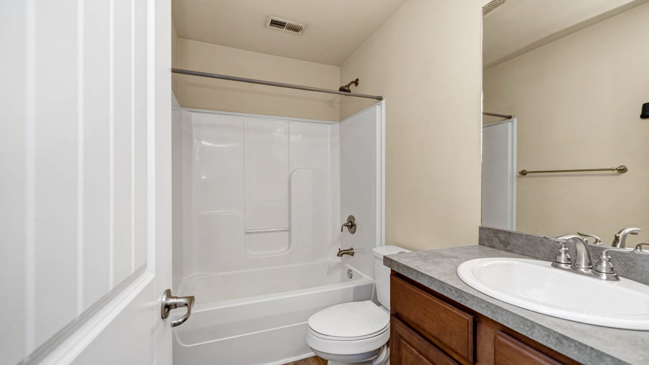 4 Bedrooms in Madison City!!