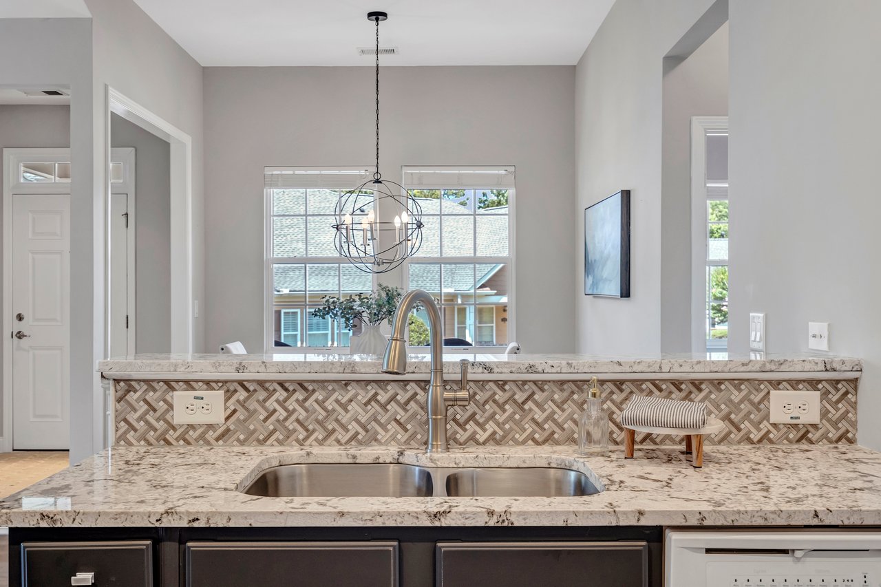 2694 Grapevine Circle