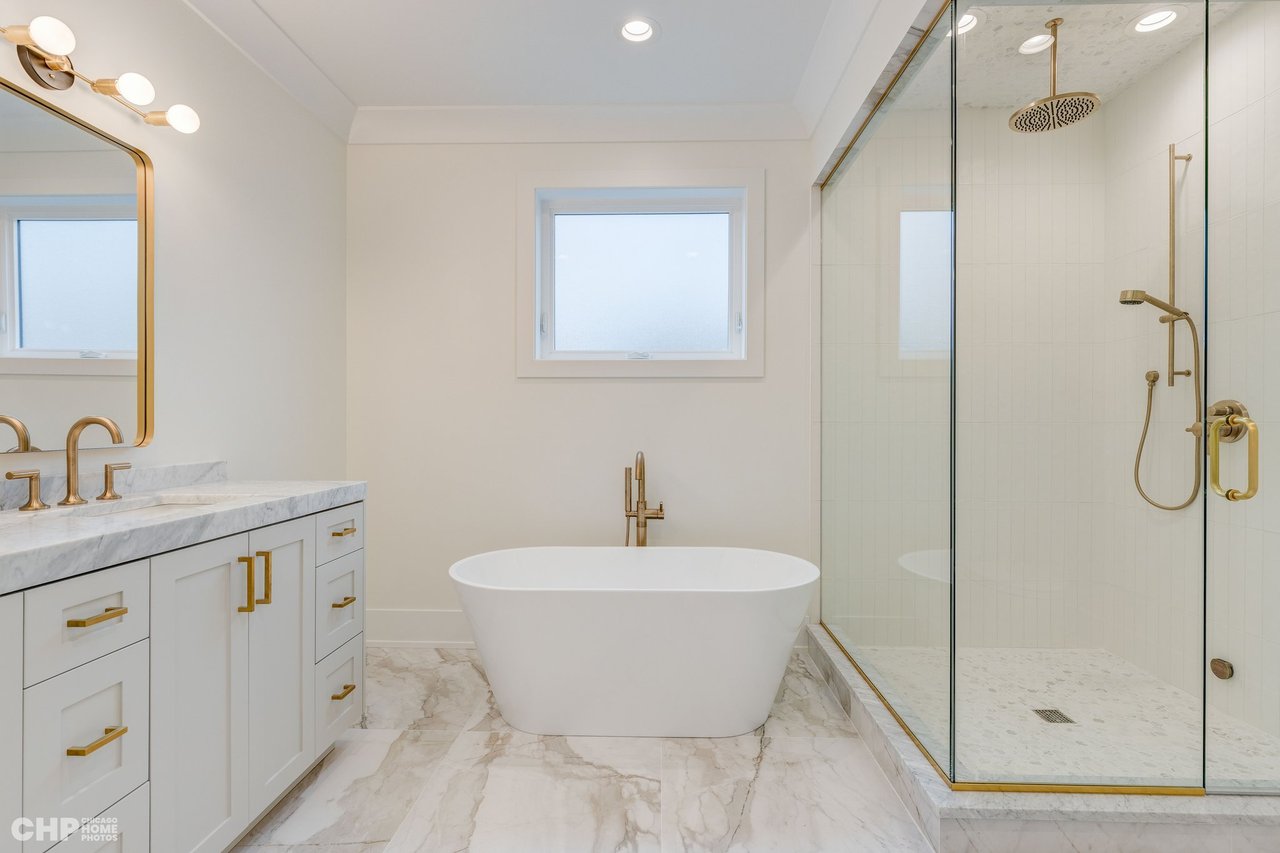 Coming Soon - 3452 N Bell, Roscoe Village