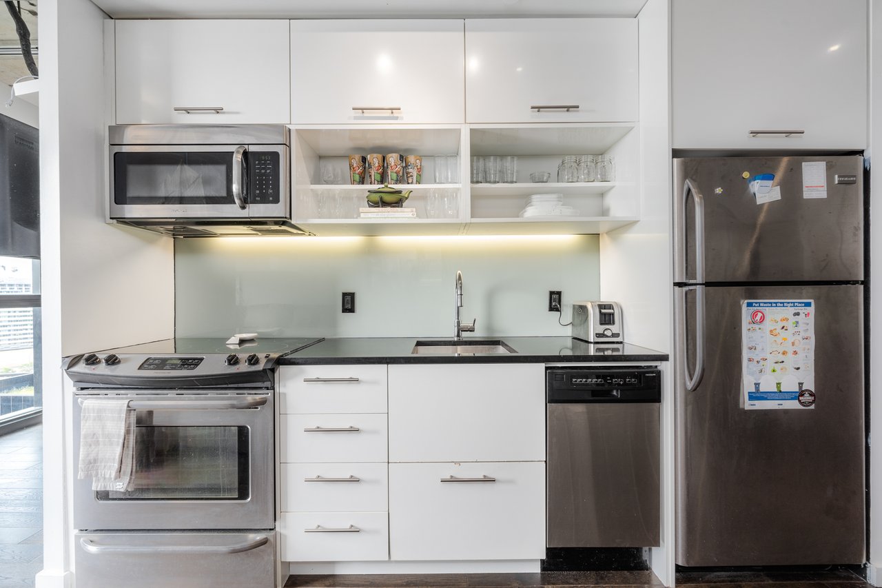 51 Trolley Cres #1206