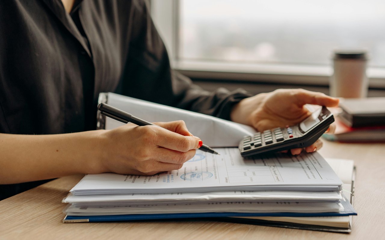 Thinking Of Selling In 2026? 5 Smart Money Moves To Make Before This Year Ends