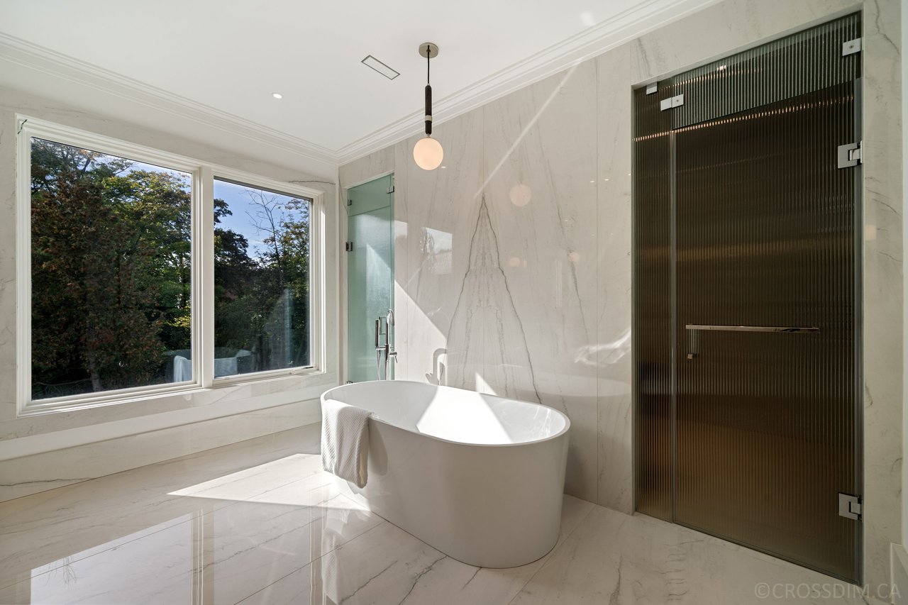 Heart of Lawrence Park