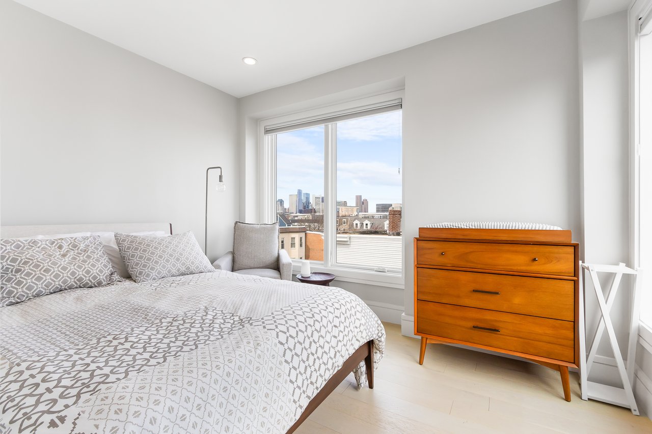502 E 3rd St # 1, Boston - Luxury Townhome