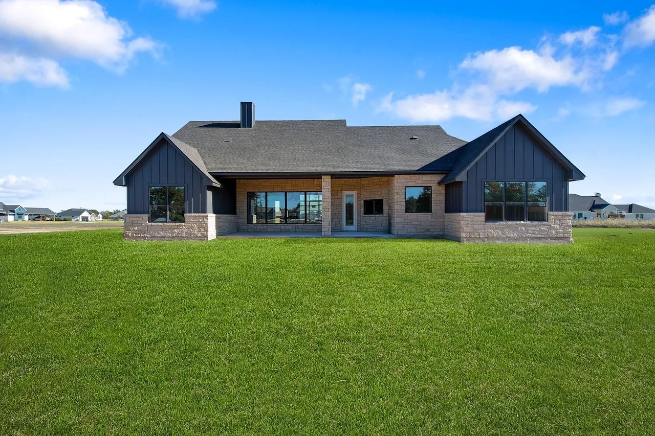 7873 Mathis Creek Drive