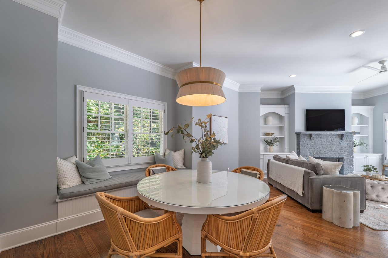 1425 Rolling Links Drive