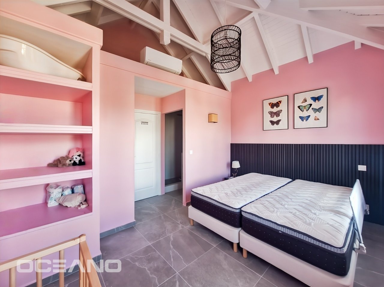 2 bedrooms Townhouse - Orient Bay