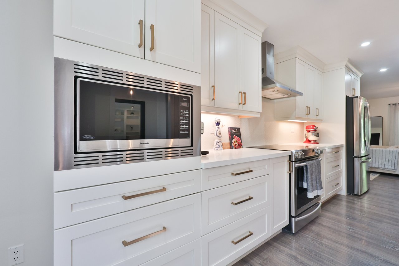 1131 Carol Street, Burlington