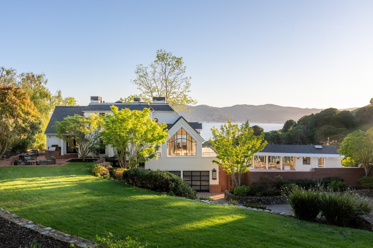 The Extraordinary Round Hill Estate