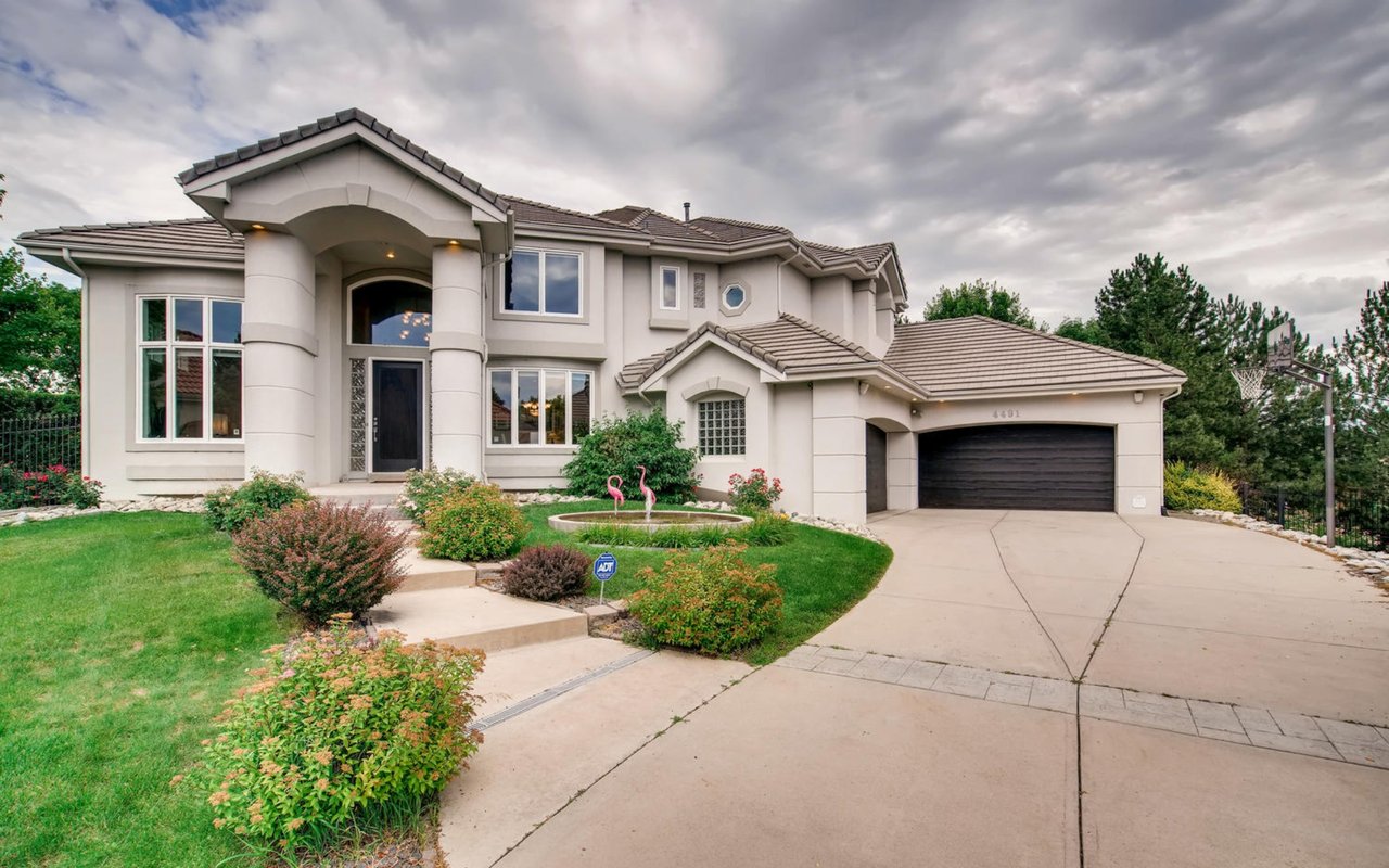 Just Listed: Stunning Home in Meadowbrook