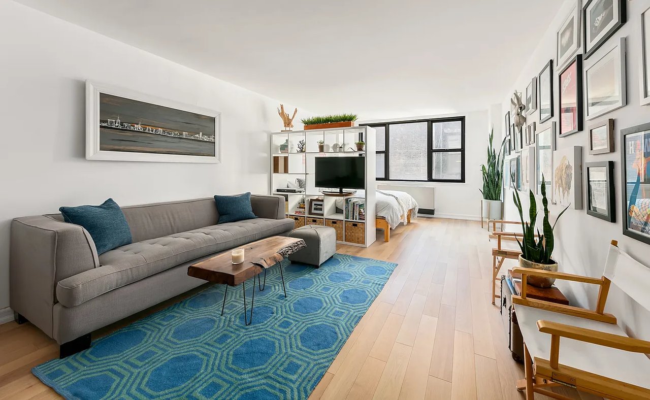 130 E 18th St, #8K