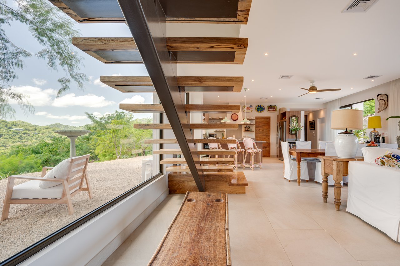 Casa Dos Lunas | Private Estate with Panoramic Ocean Views