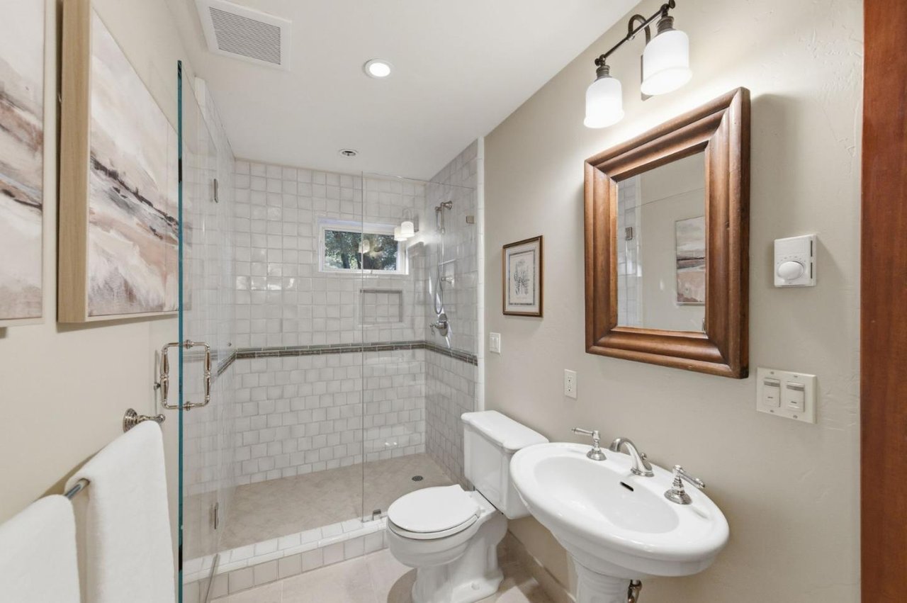 11571 Buena Vista Dr