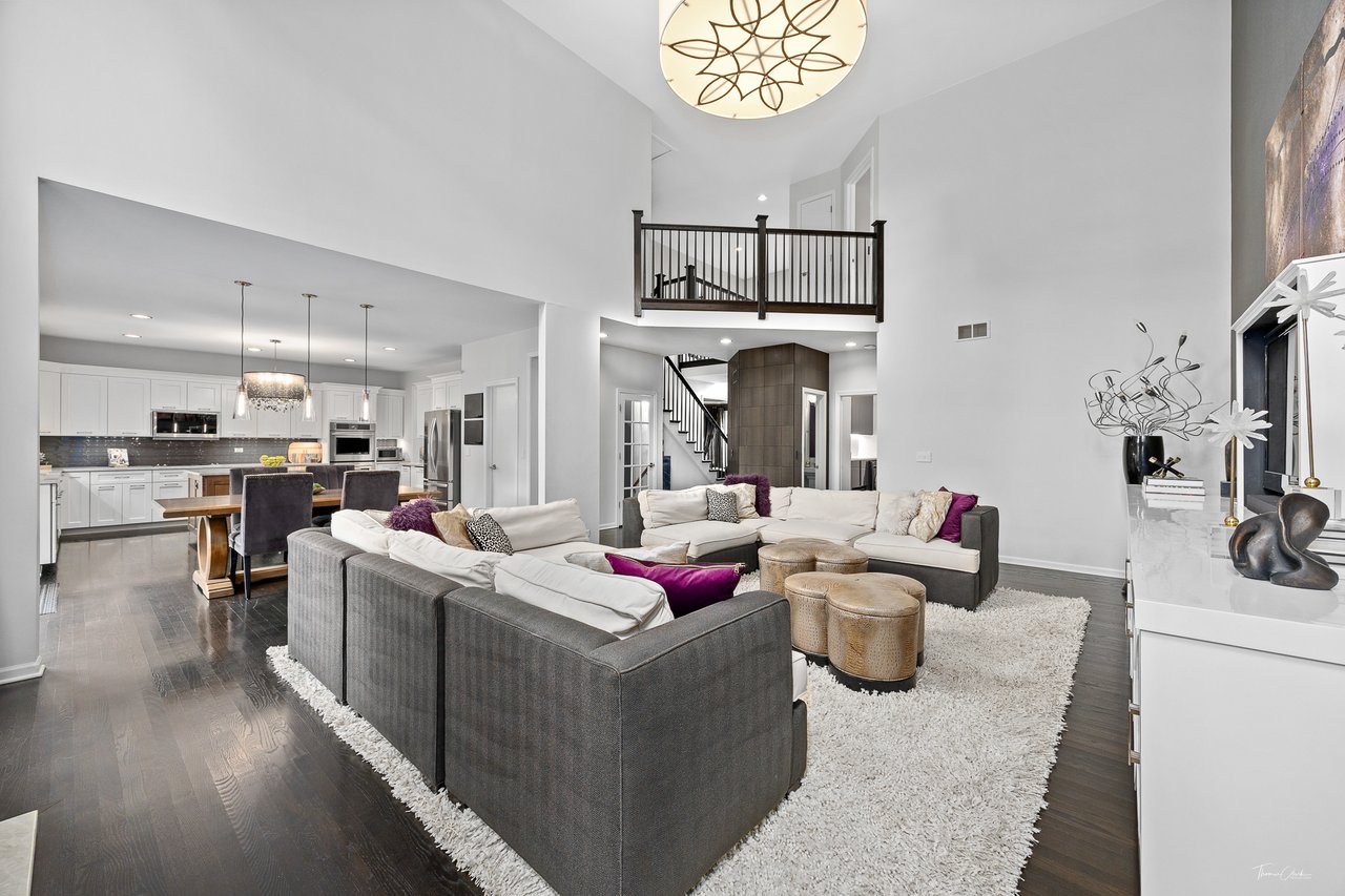 1950 Elmore Ave, Downers Grove