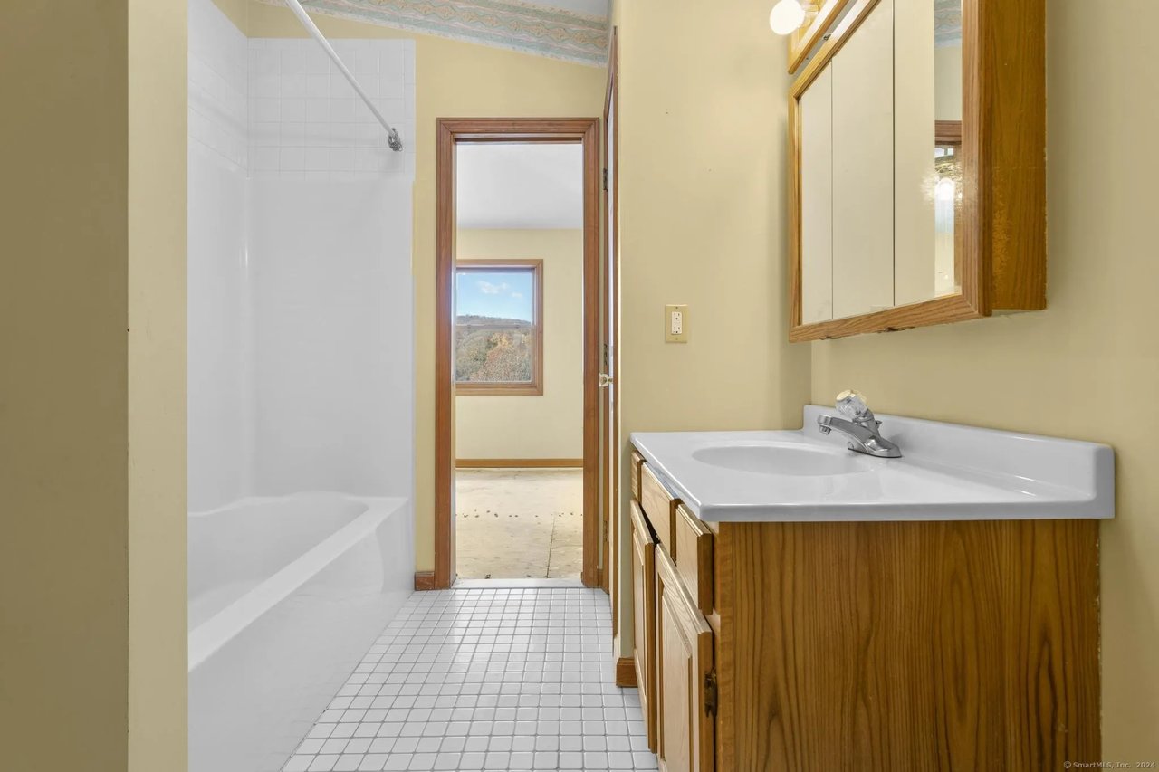 46 Commodore Commons 46