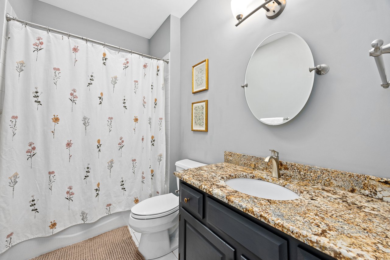 6208 Osage Ave, Downers Grove