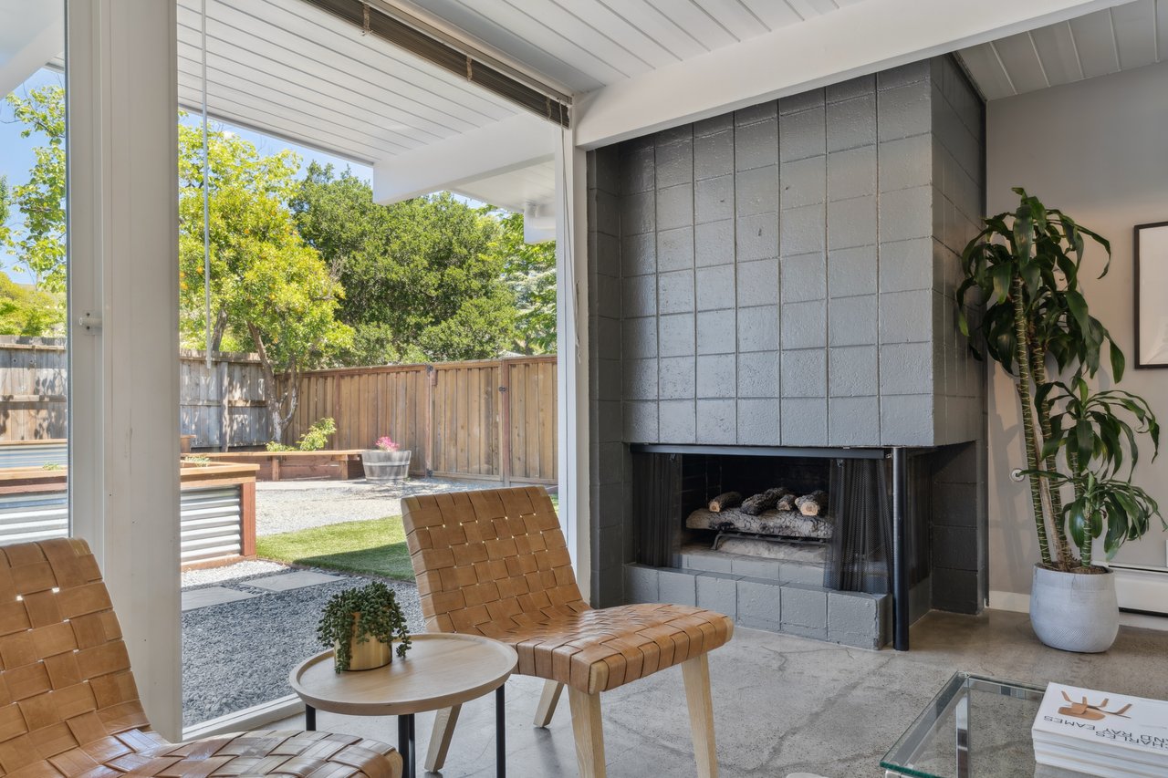 756 Del Ganado Rd