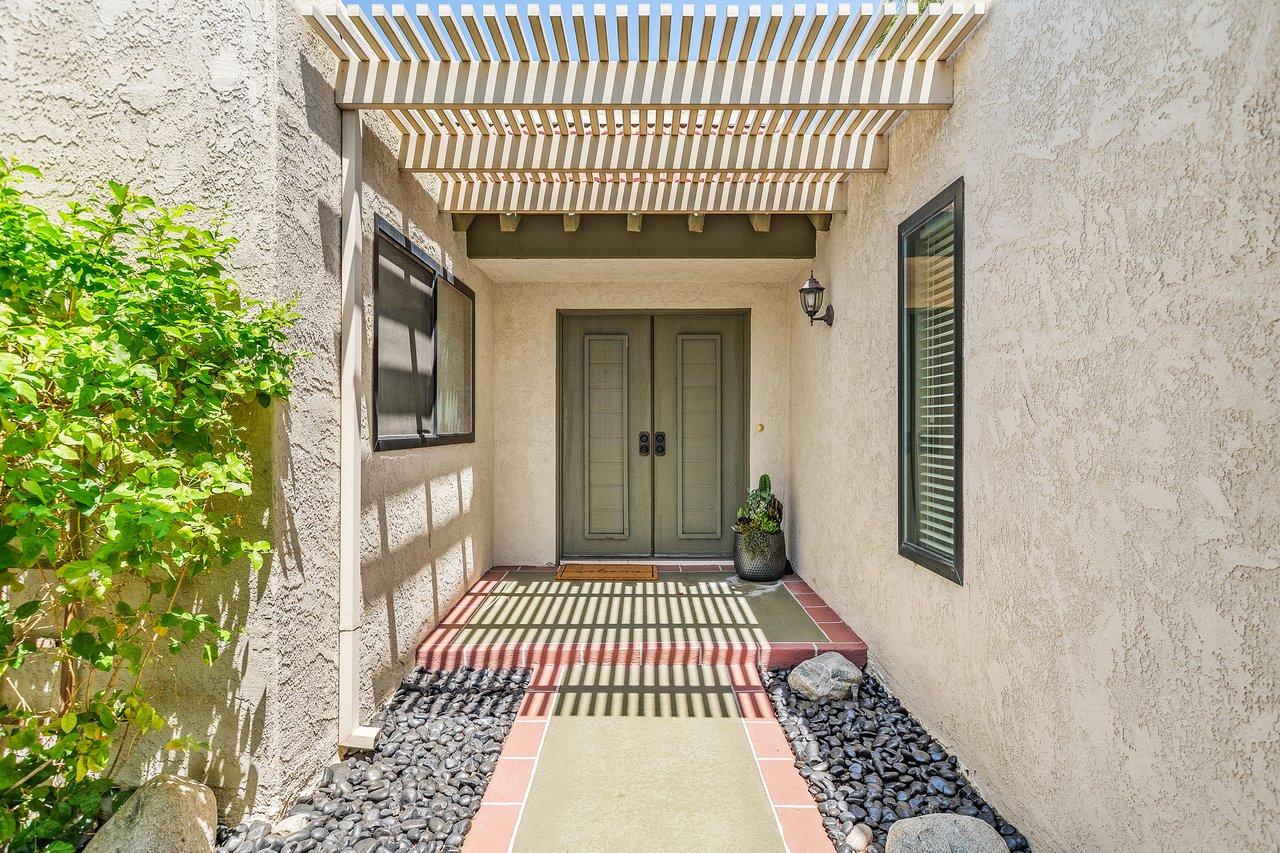 6232 S Paseo De La Palma