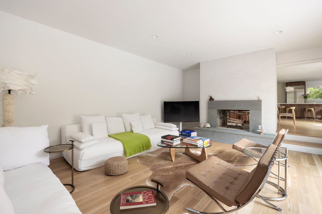 21 Saddle Lane, East Hampton