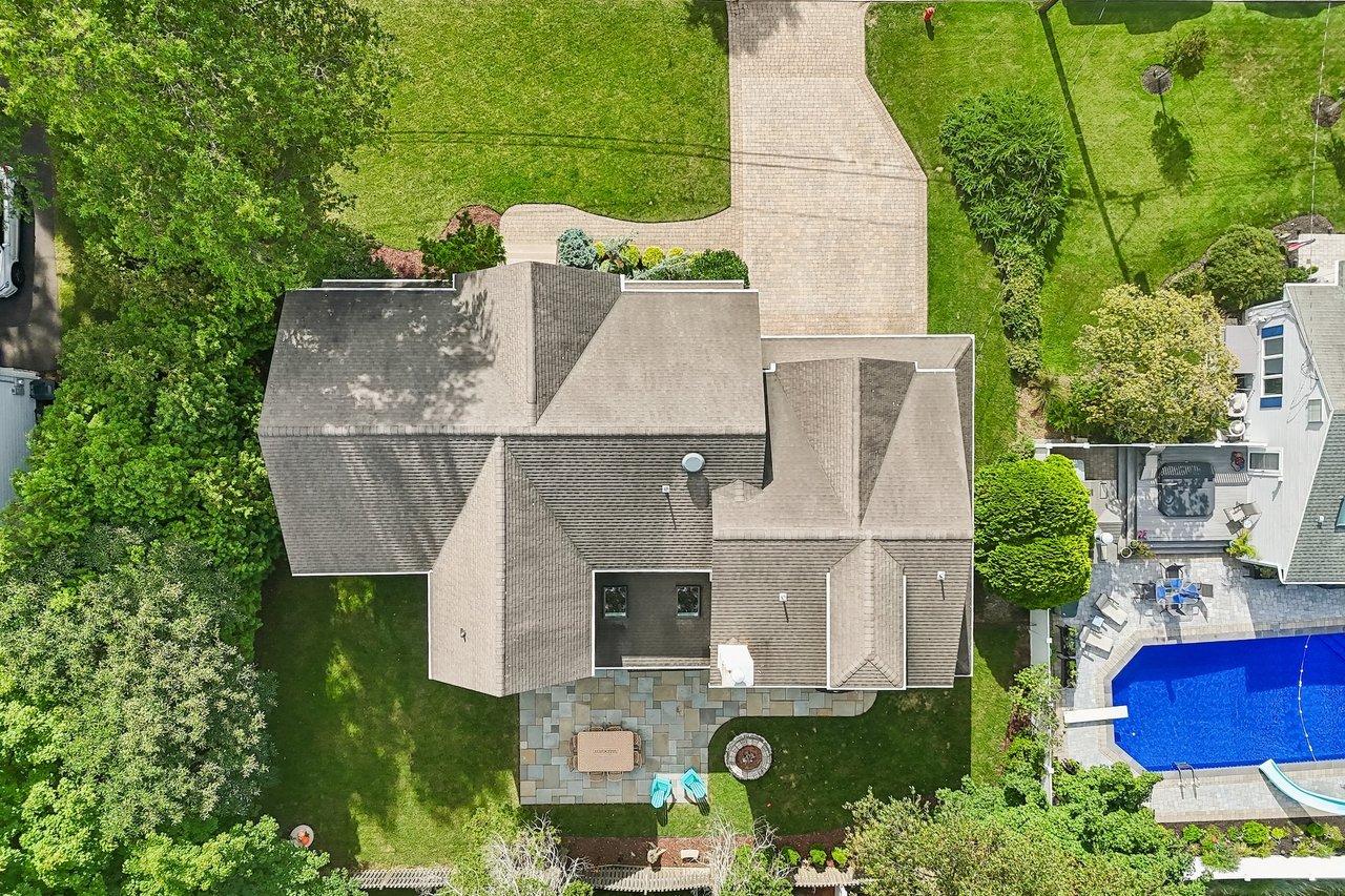 8 Marion Court