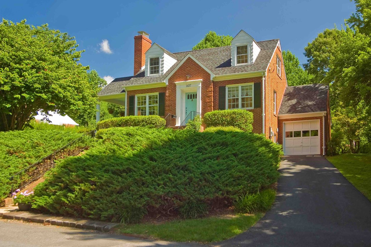 Rugby Avenue/Greenleaf