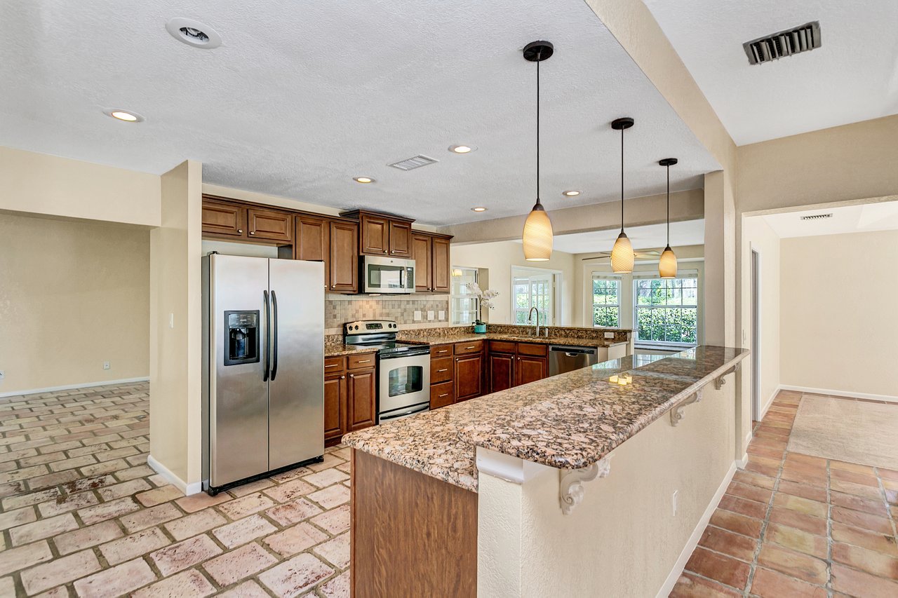 11015 Clipper Court
