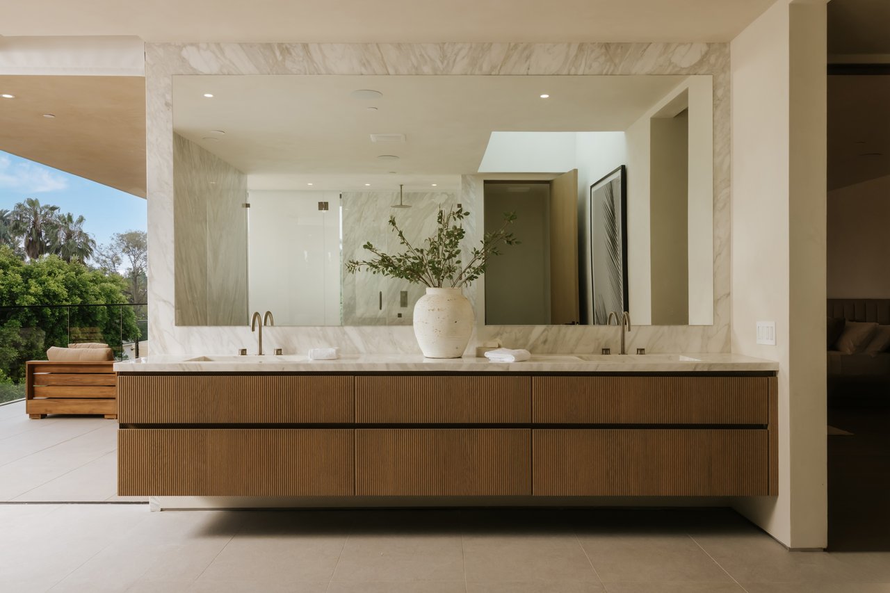 510 N Alpine Dr, Beverly Hills 