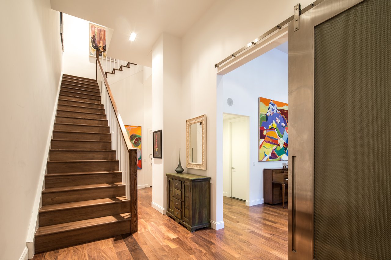 1 Morton Square, TH4