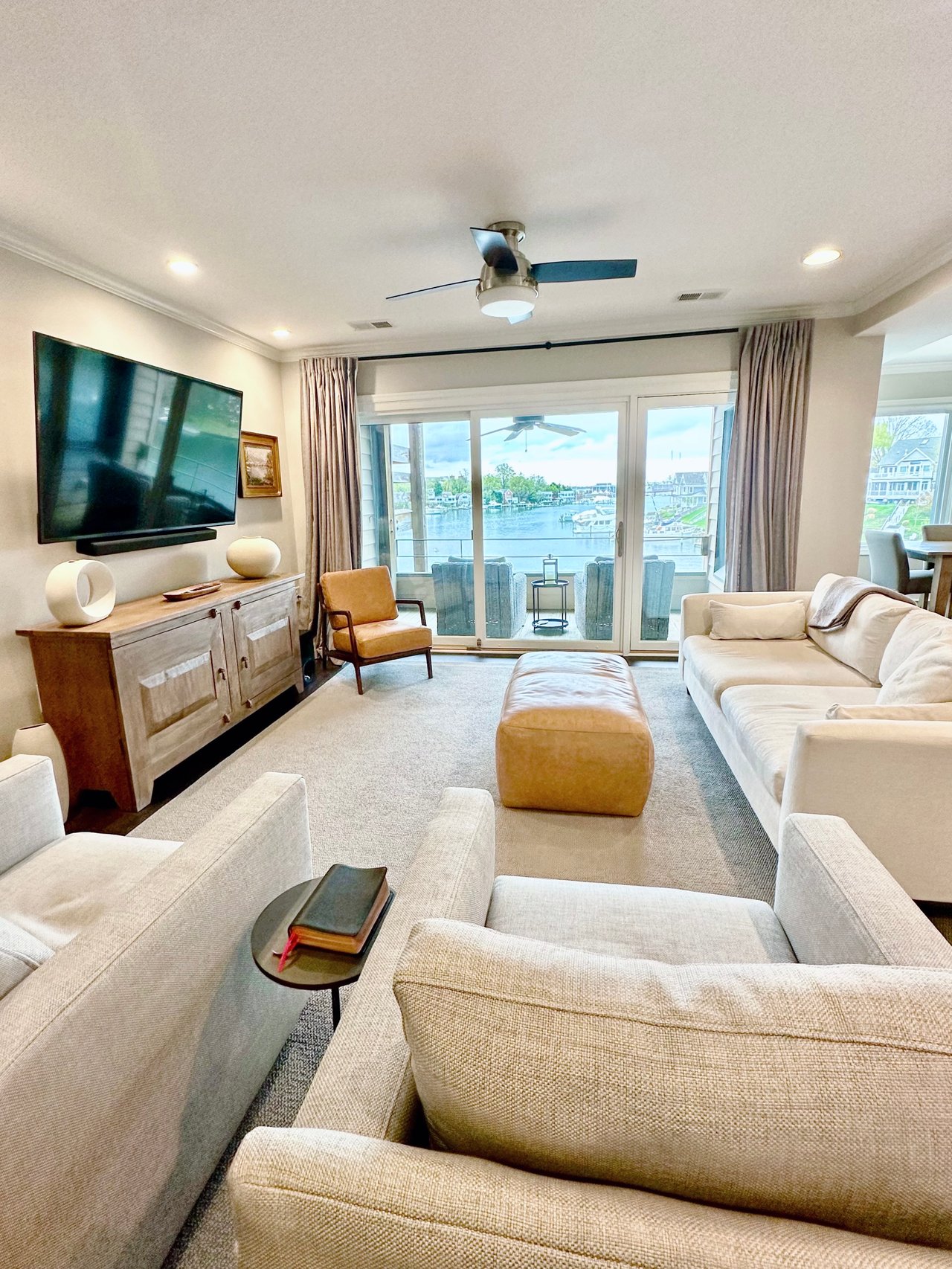 13 PRESIDENT POINT DR #13B2