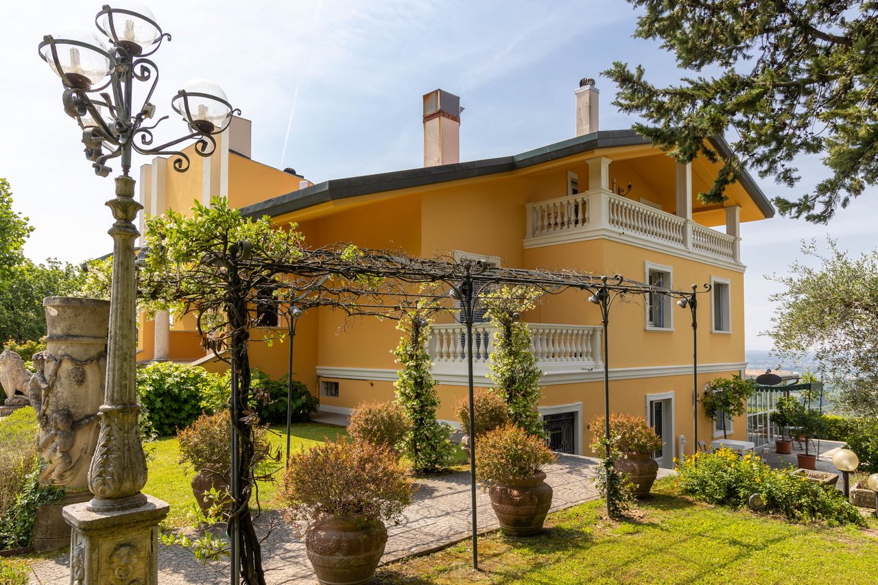 Map of Family Rental Retreat in Tuscany