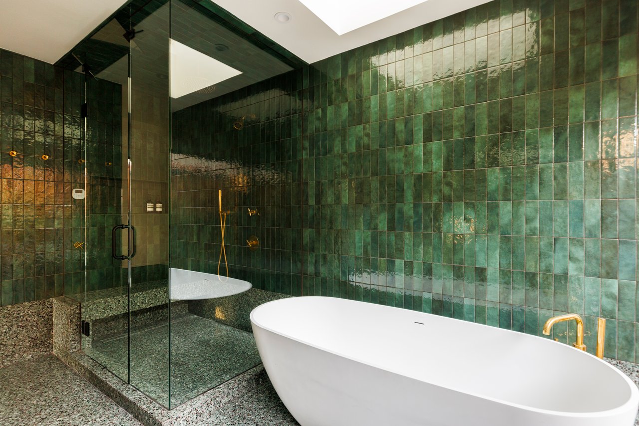 10965 Wrightwood Ln, Studio City 