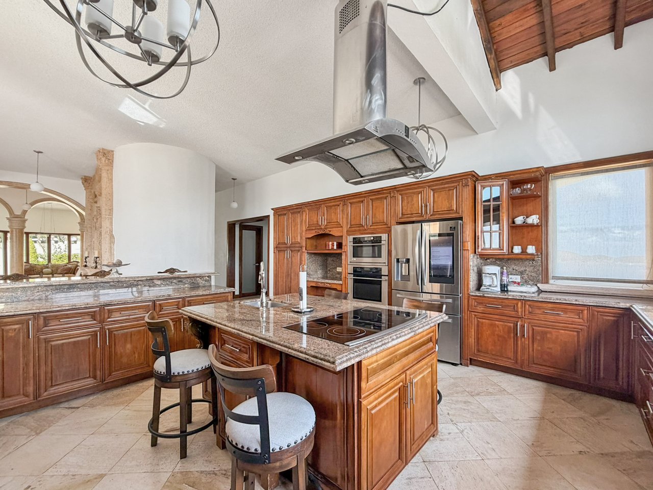 565 Parham Town 7 Bedroom Villa