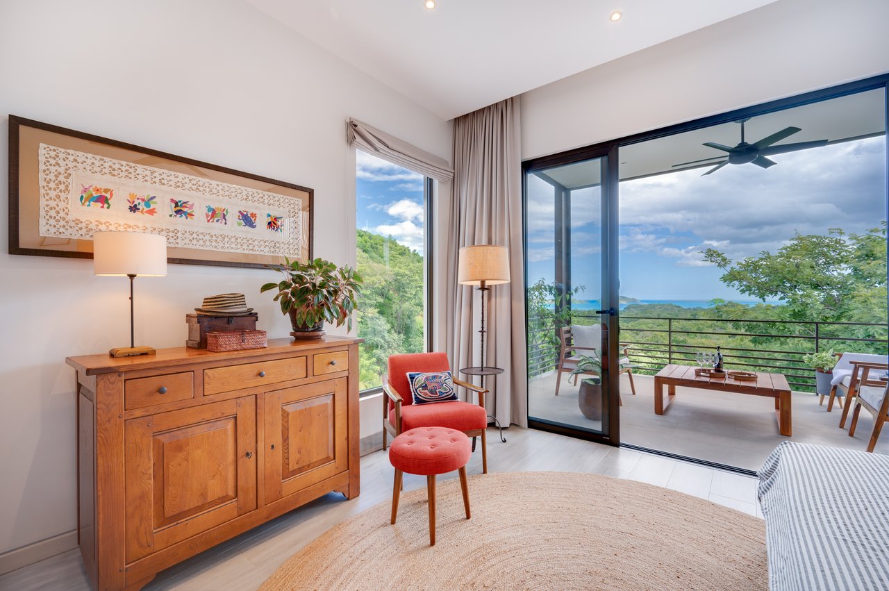 Casa Dos Lunas | Private Estate with Panoramic Ocean Views