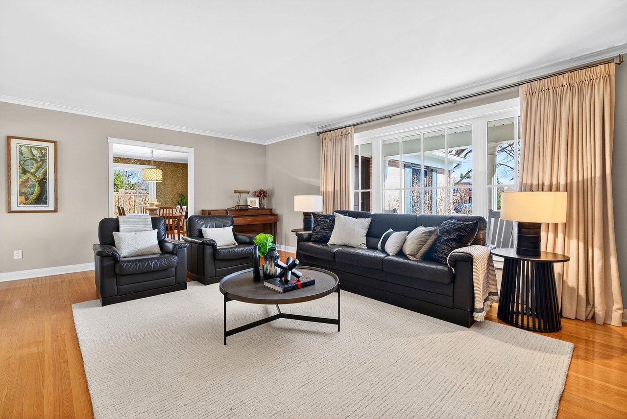 Sprawling Tyandaga Bungalow