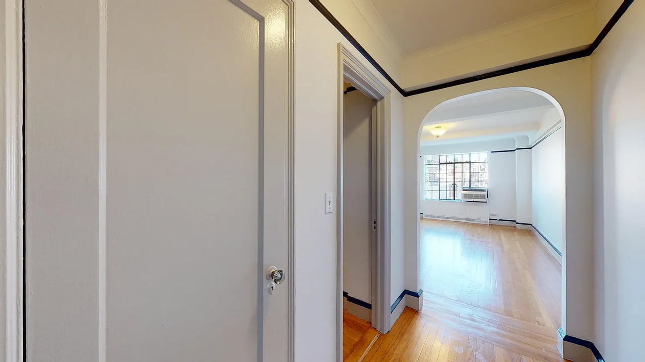 1 Christopher St APT 12G