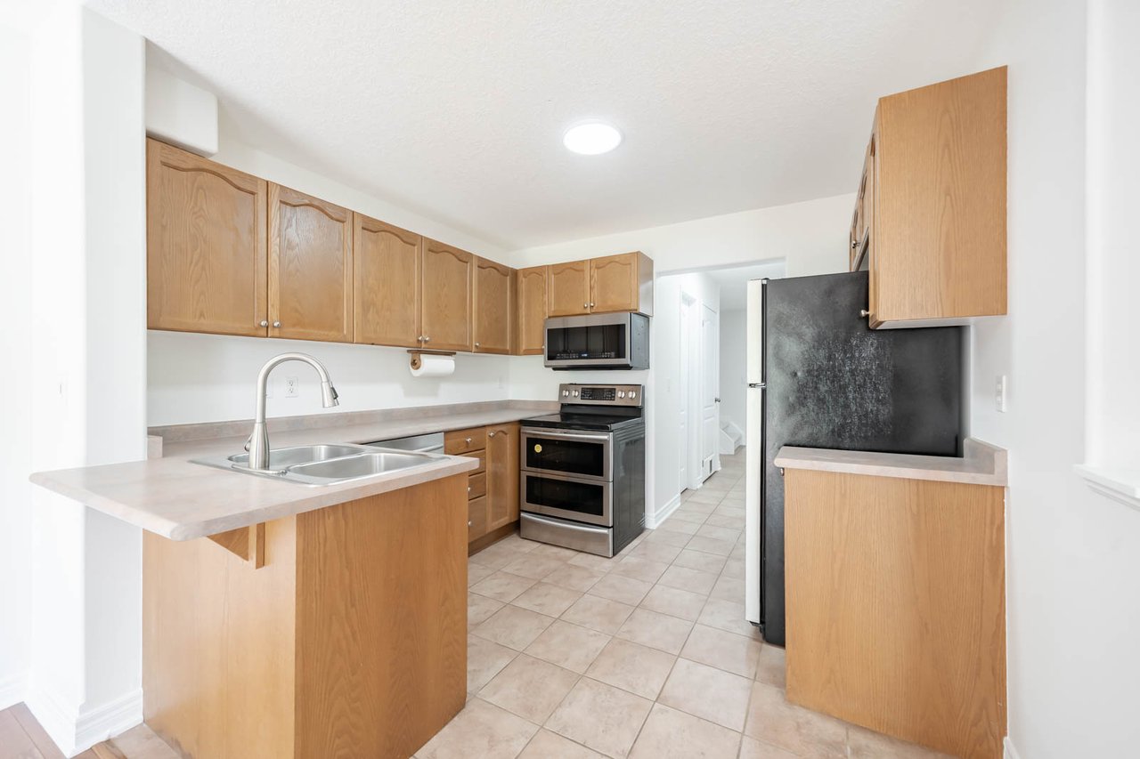 1187 Booth Ave